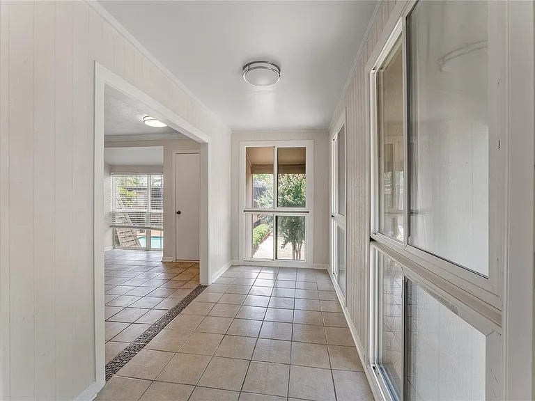 12633 Memorial Dr #50 — Photo 5