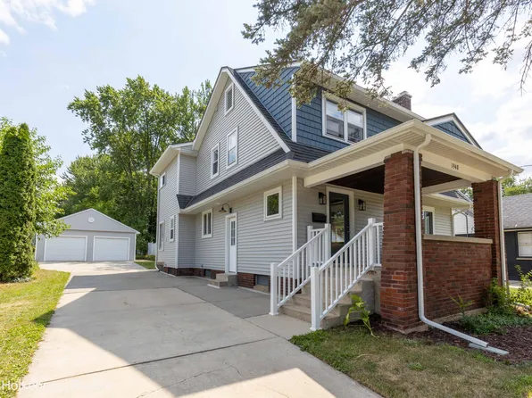 1948 Boston St SE, Grand Rapids, MI 49506