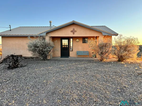 77 S Lost Canyon St, Elephant Butte, NM 87935