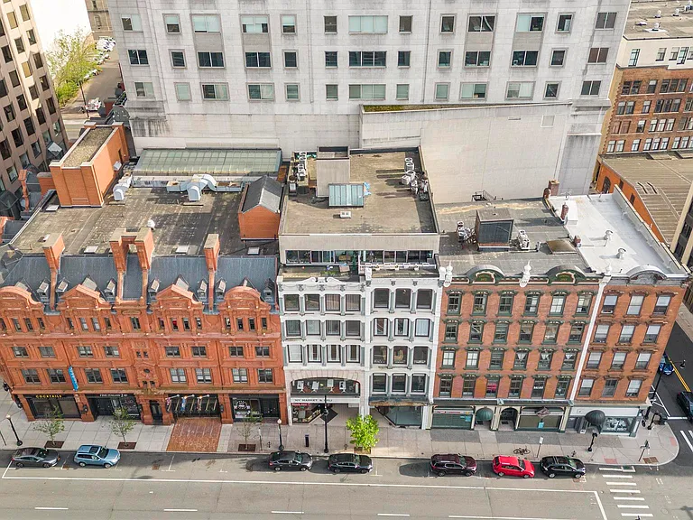 241 Asylum St #301 — Photo 7