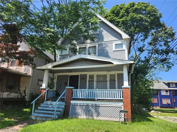 1348 E 134th St, East Cleveland, OH 44112