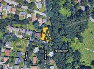 33 Drake Pl, Yonkers, NY 10710