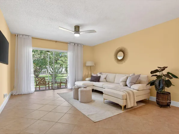 2800 Fiore Way #212, Delray Beach, FL 33445