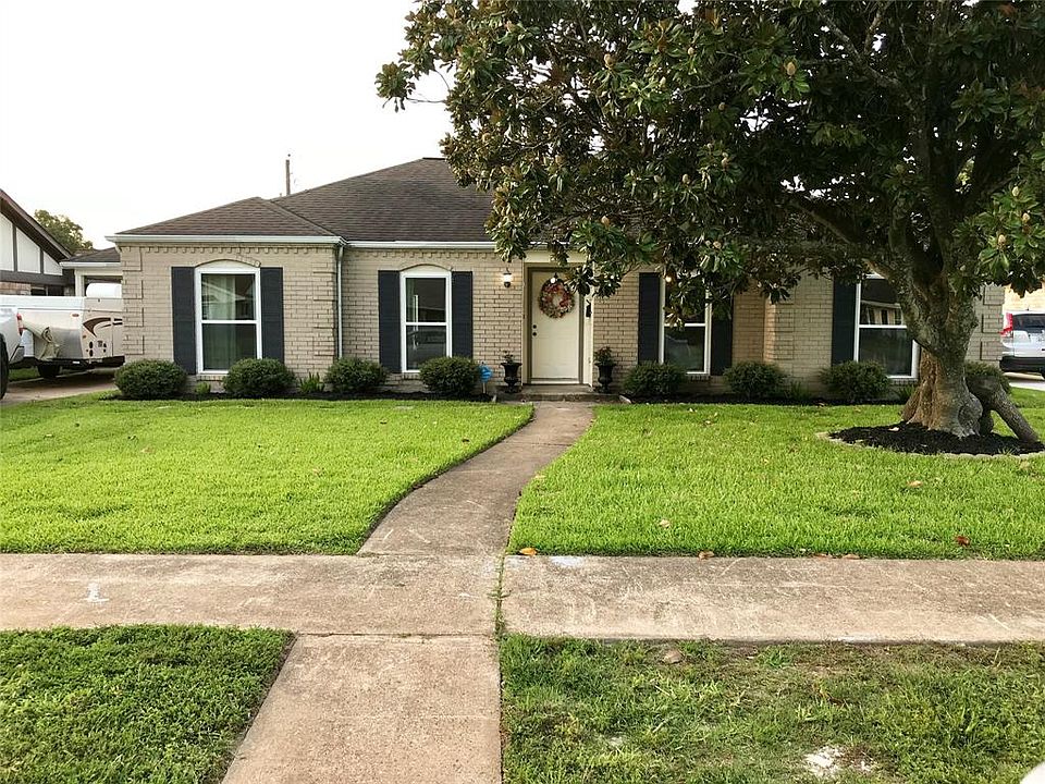 1st image of 8031 Garden Parks Dr