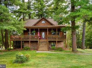 1529 Paradise Point Rd, Oakland, MD 21550