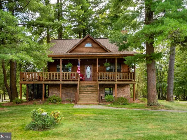 1529 Paradise Point Rd, Oakland, MD 21550