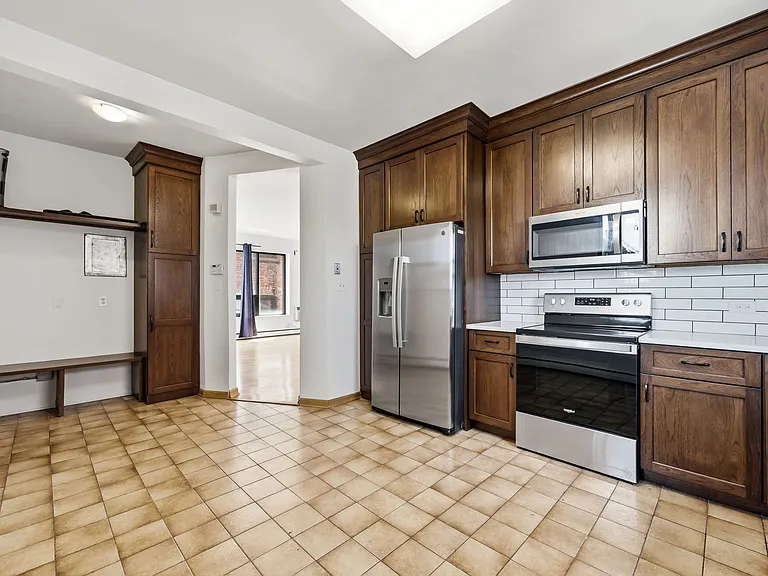 5229 S Greenwood Ave #3 — Photo 4