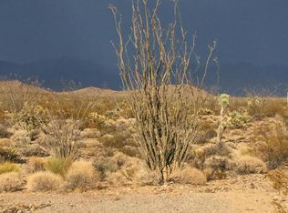 24201064 W Red Cloud Dr, Yucca, AZ 86438