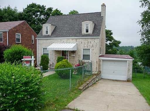 3239 Circle Drive