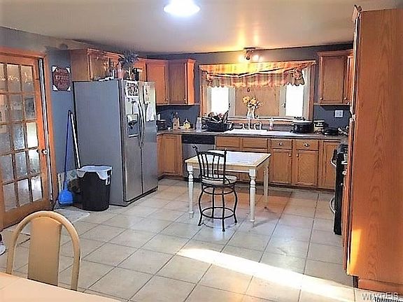 5th image of 3204 S Park Ave