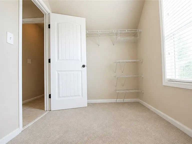 5817 Park Point — Photo 51