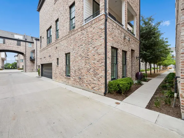 14971 Oak St, Addison, TX 75001