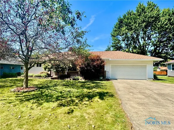 601 E Cornelia St, Hicksville, OH 43526