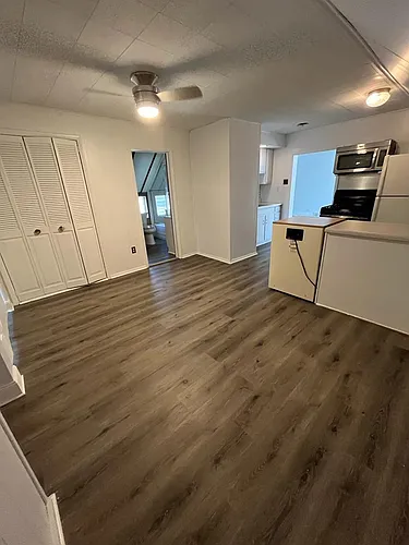 1111 Circle Ave #2 Photo 1