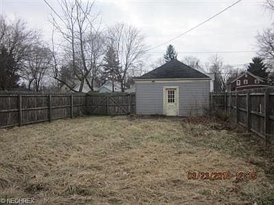 2nd image of 222 5th St