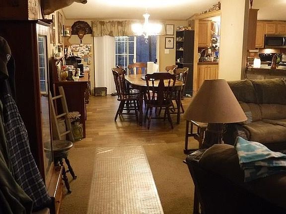 3rd image of 16060 Fm 1798 W