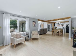 324 Sycamore Ave, Scotch Plains, NJ 07076