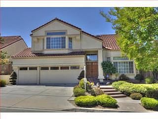 1st image of 2320 Skyline Dr