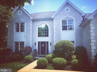 2500 Condor Dr, Audubon, PA 19403