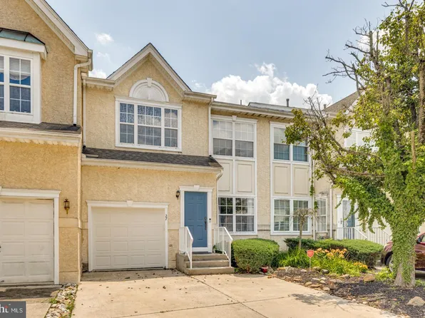 27 Versailles Blvd, Cherry Hill, NJ 08003