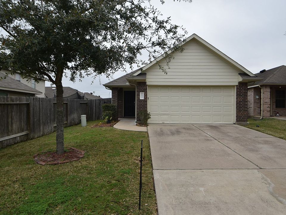 1st image of 18922 N Lyford Dr