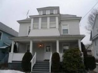 91 Whittier St, Springfield, MA 01108