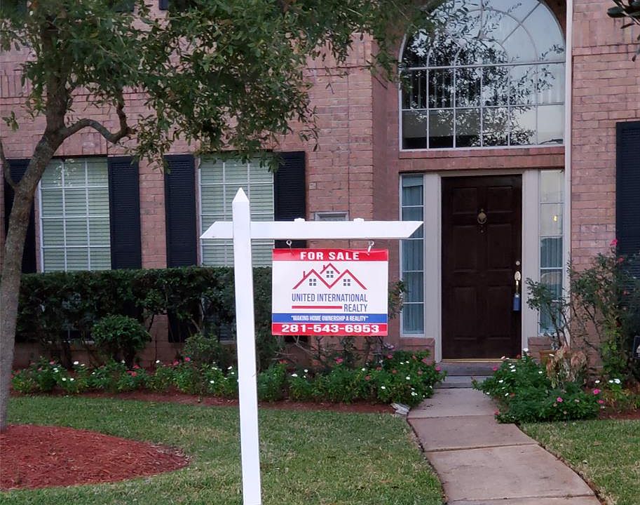 1st image of 3302 Irish Shores Ln