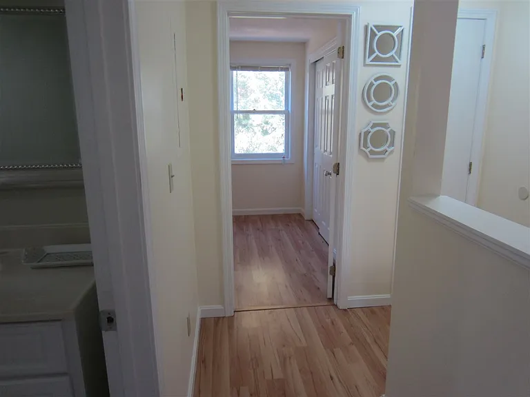 1025 S Mammoth Rd #6 — Photo 15