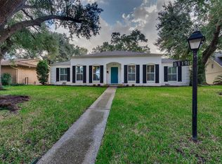 8119 Braesdale Ln, Houston, TX 77071