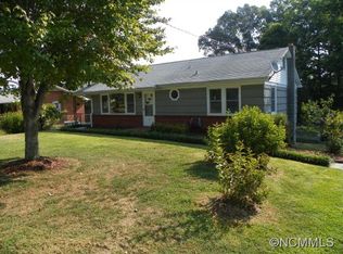 18 Browndale Rd, Asheville, NC 28805