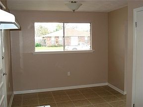 4th image of 1512 Dogwood Dr