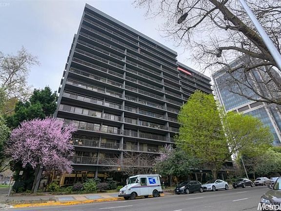 3rd image of 500 North St