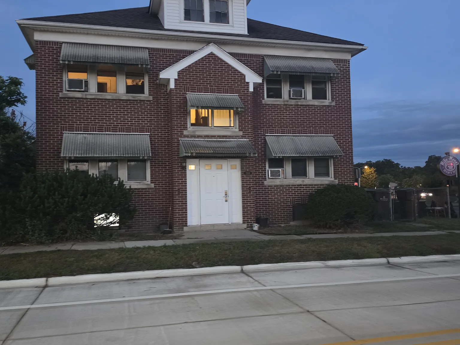 1 bed, 680 sqft, $1,300 — Photo 1