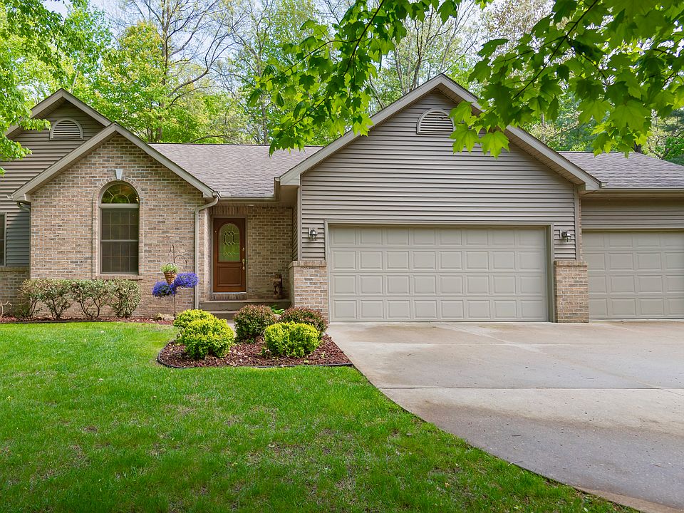 1st image of 954 Rosewood Blvd