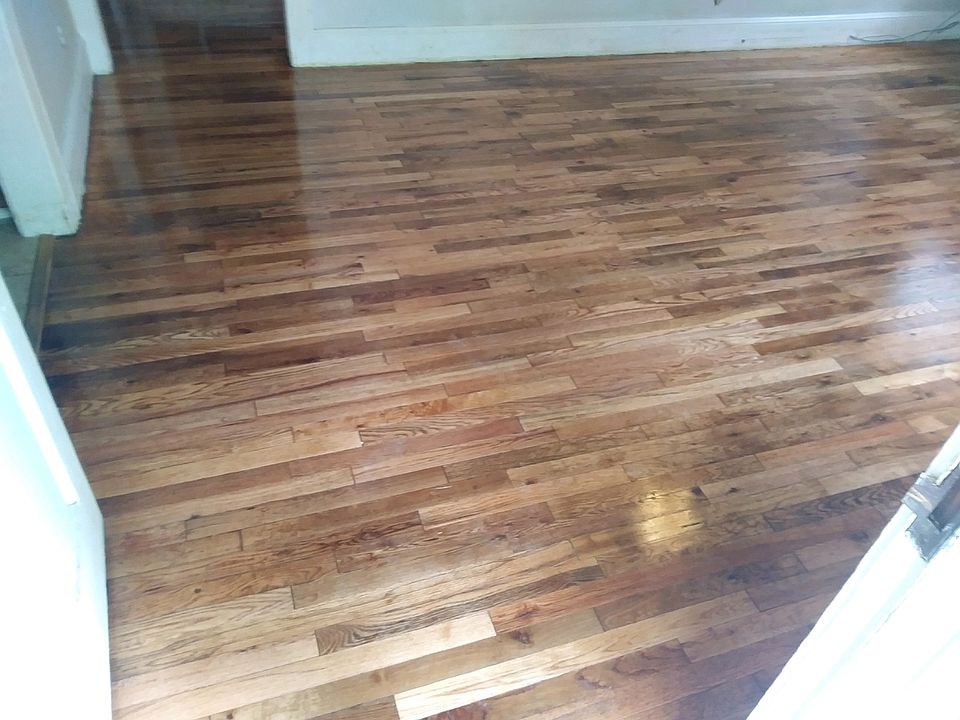 1st image of 109 N Summit St
