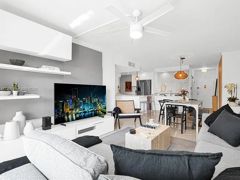 1605 Bay Rd #201 — Photo 6