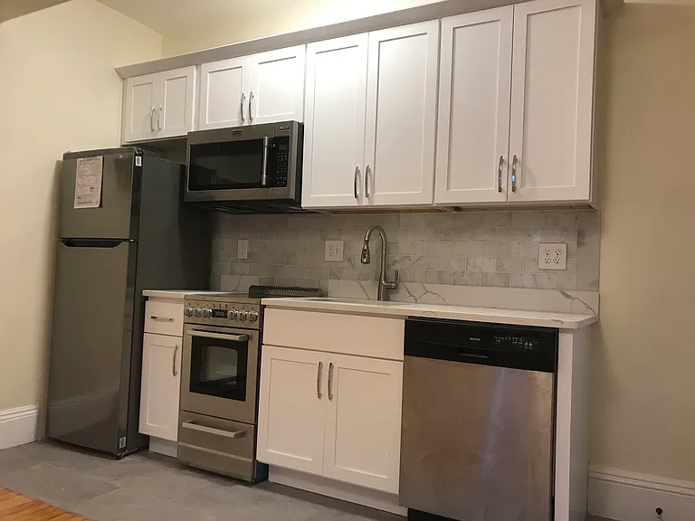 42 Rindge Ave #2A — Photo 6