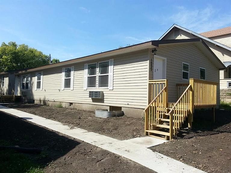 1233 Exchange Street Apt. #1 & #2