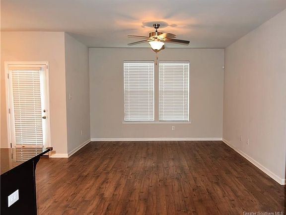 5th image of 3115 Baywood Ave