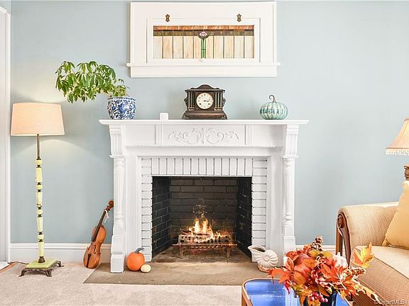 5th image of 574 Woodstock Ave