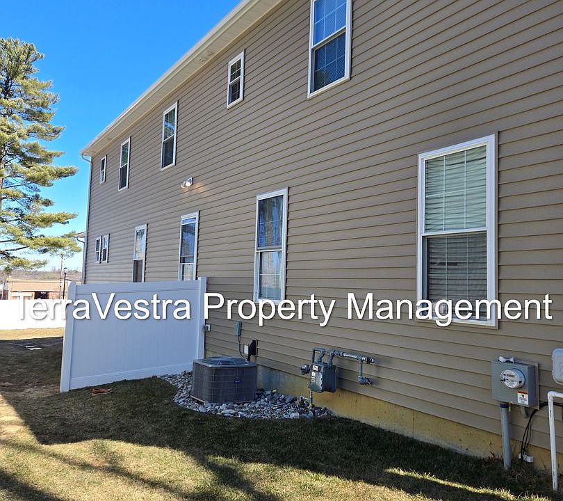 2nd image of 417 Hamilton Rd