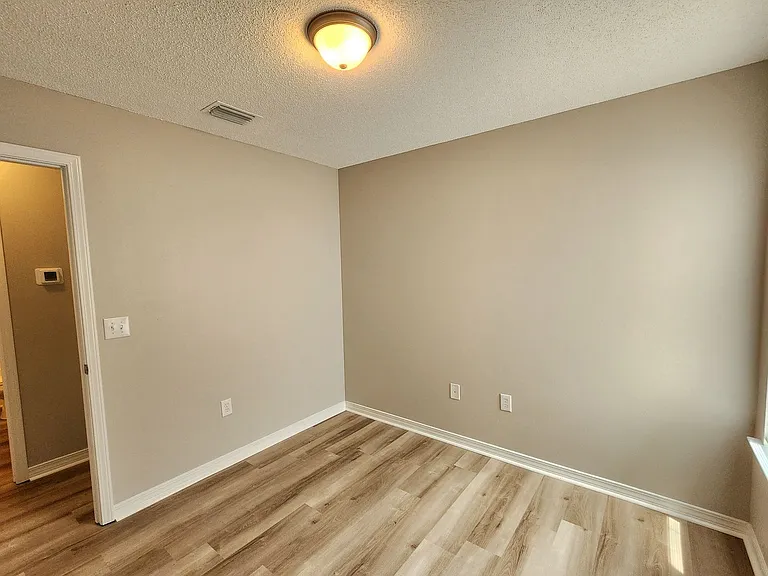 1732 Abbey Loop — Photo 27