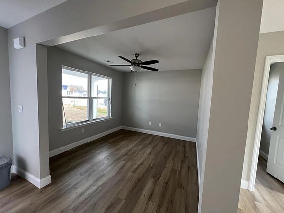 2nd image of 3127 Lorenzo Ct