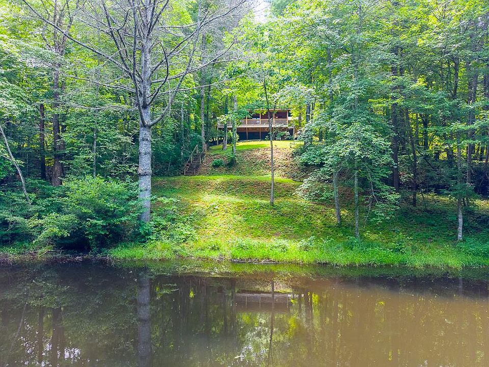 1st image of 365 Cedar Hills Dr