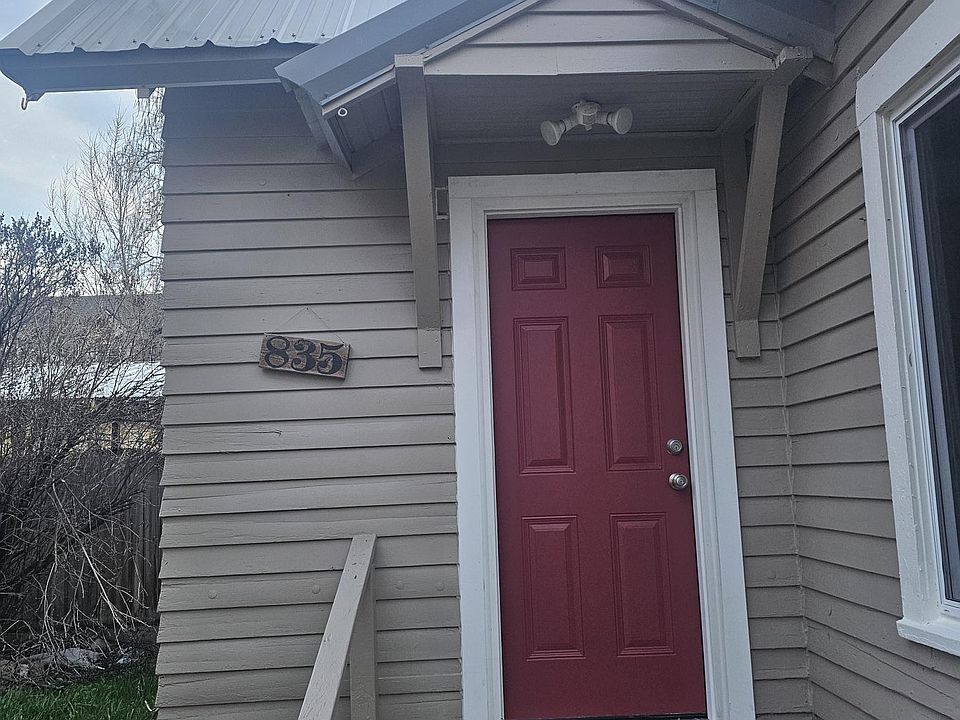 1st image of 831 SW 1st St #C