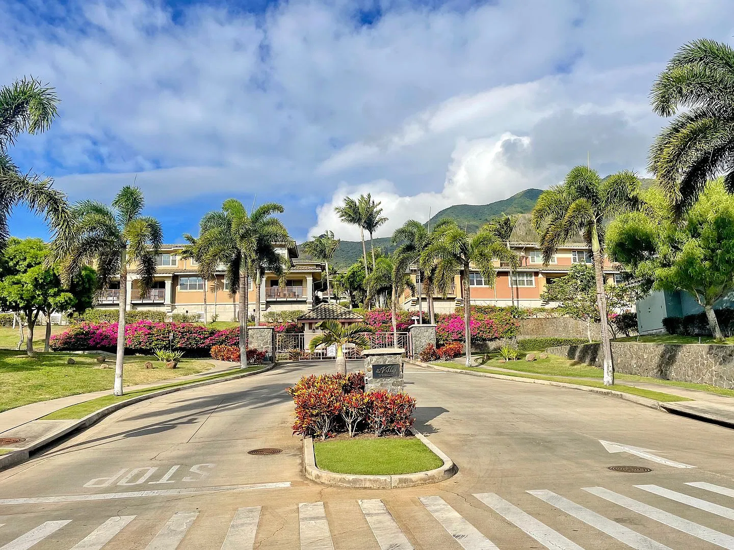 Luxury Townhome Living at The Villas at Kehalani Wailuku's Premier Gated Community — Photo 1