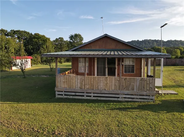 355 County Road 242, Eureka Springs, AR 72631