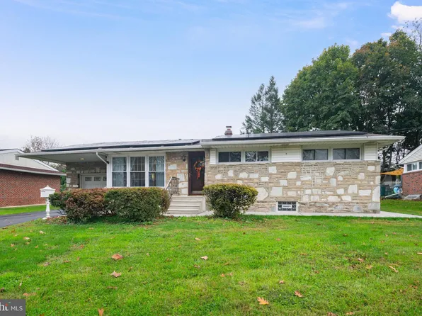 9527 Northeast Ave, Philadelphia, PA 19115