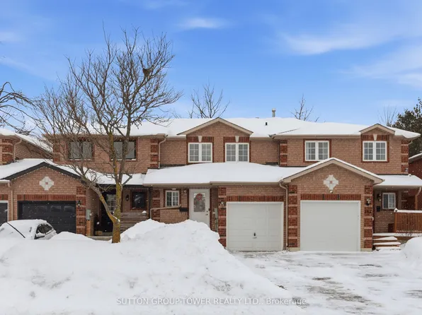 360 Dunsmore Ln, Barrie, ON L4M 7B2