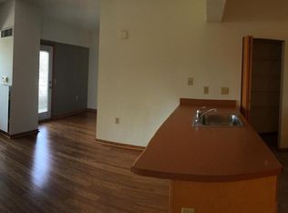 27 N Butler St APT 305, Madison, WI 53703